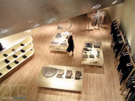 prada aoyama inside